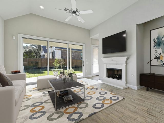 7101 Windthorst Cv