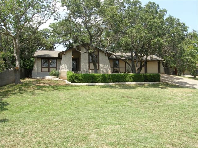 7102 Stone Ledge Cir