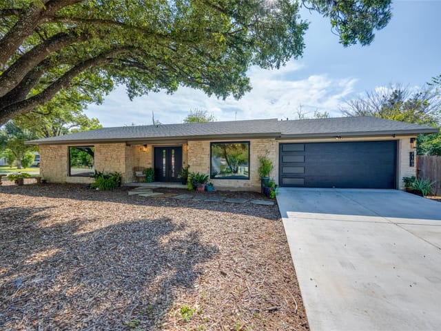 7103 Langston Dr