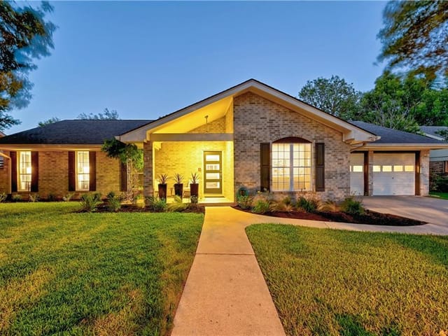 7105 Fence Line Dr