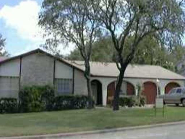 7105 SUNGATE DR