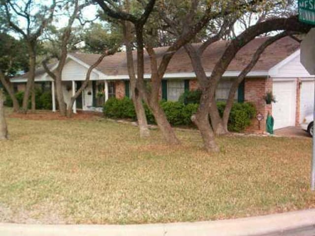 7107 Mesa Dr