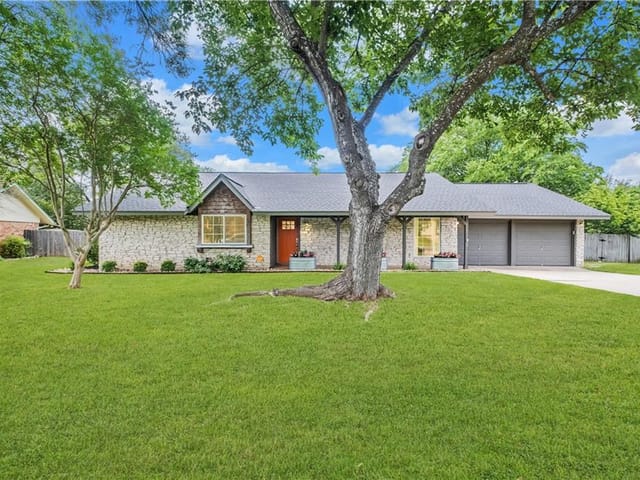 7107 Scenic Brook Dr