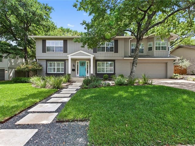 7107 Sungate Dr