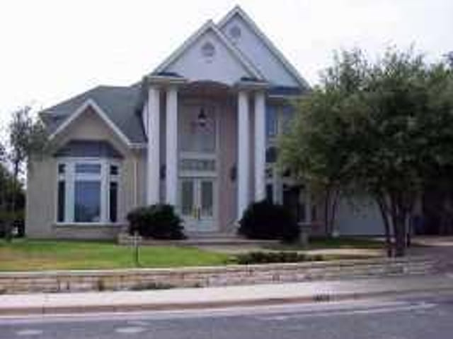 7107 VALBURN Dr