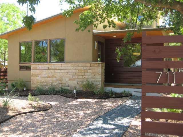 711 W Live Oak St