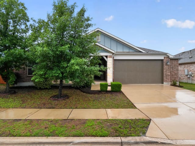 7112 Garnet Mill Ln