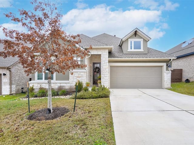 7113 Poulain Dr