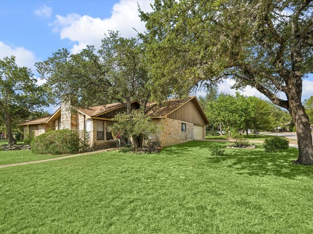 7115 Danwood DR