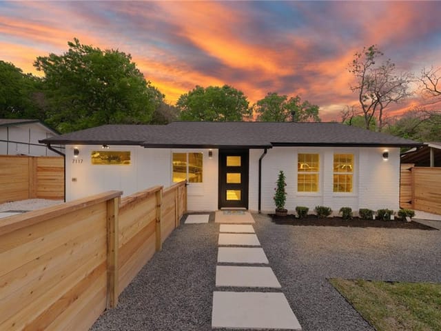 7117 Howerington Cir