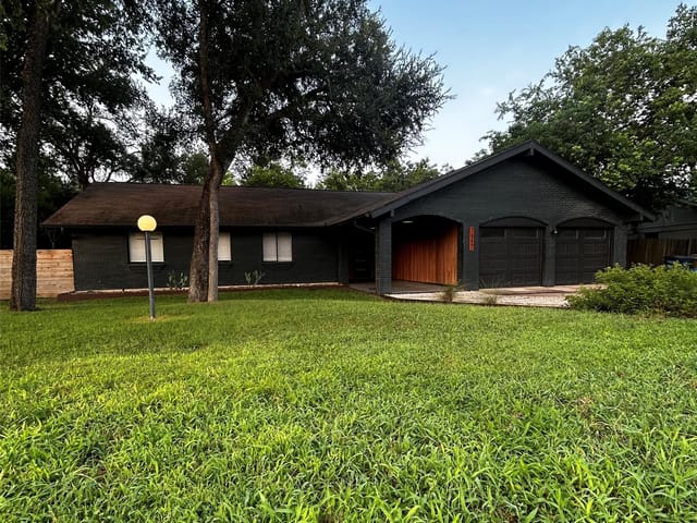 7117 Scenic Brook DR