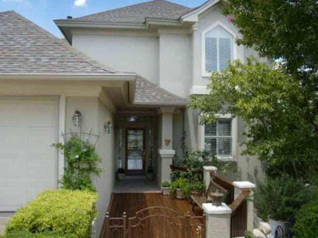 7119 Las Ventanas Dr
