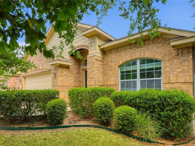 712 Ann Taylor Dr