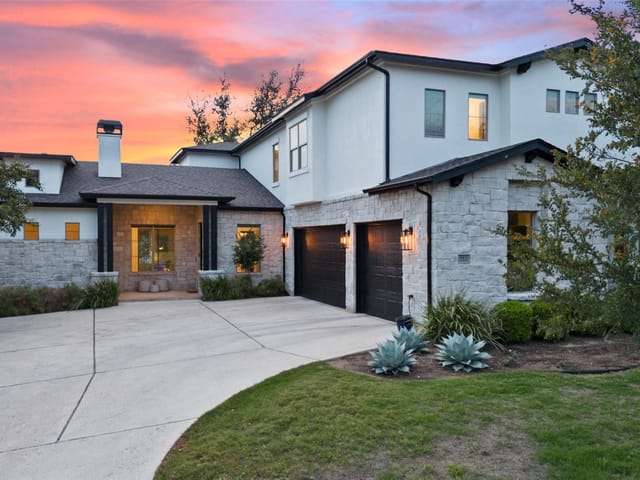 712 Crestone Stream Dr