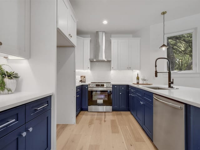 712 Vargas Rd Unit #1