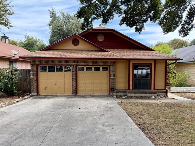 7122 Valley Trails