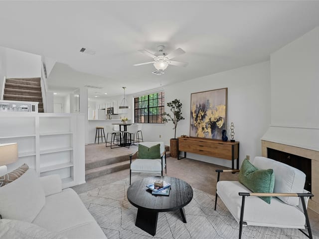 7122 Wood Hollow Dr Unit #16