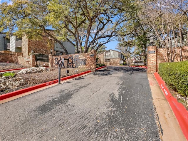 7122 Wood Hollow Dr Unit #55