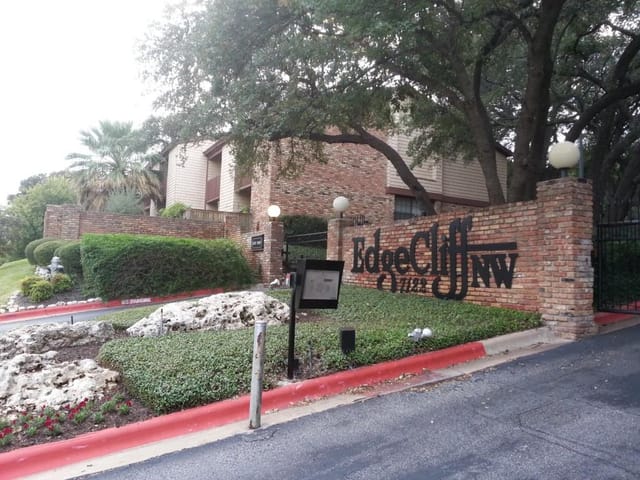 7122 Wood Hollow Dr Unit #88