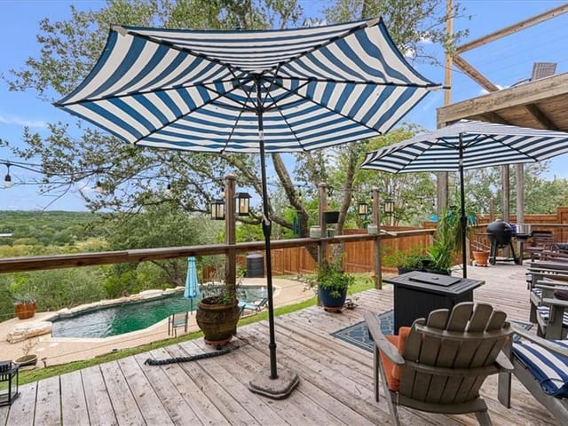 7124 Covered Bridge Dr