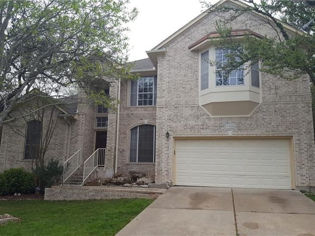 7124 Gentle Oak Dr