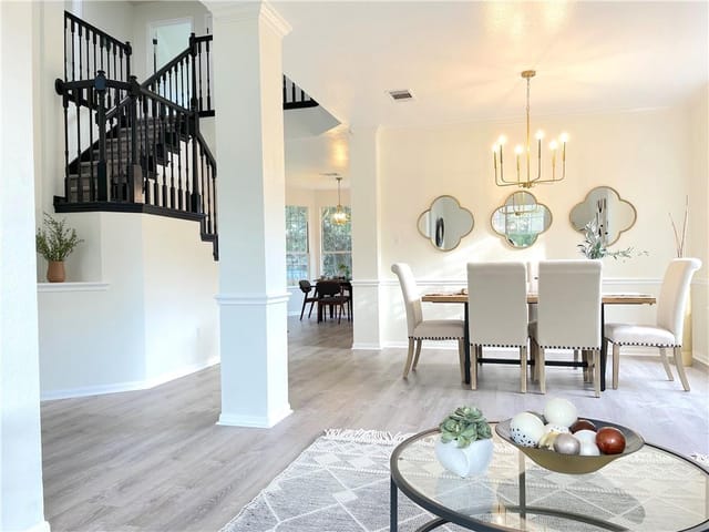 7125 Wandering Oak Rd