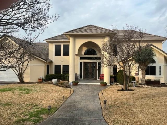 7134 Valburn Dr