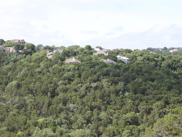 7140 Las Ventanas Dr