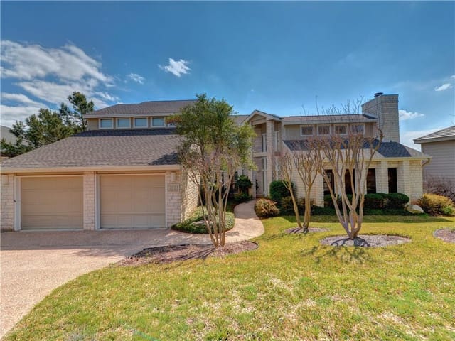 7146 Las Ventanas Dr