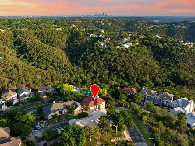 7149 Las Ventanas DR