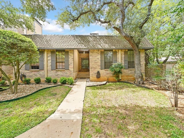 7154 Chimney Cors Unit #A