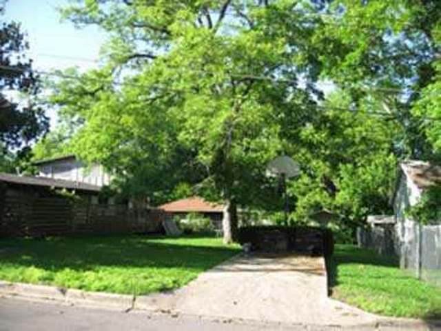 716 Post Oak ST