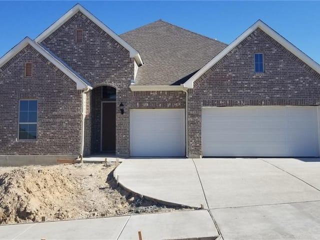 716 Sunny Brook DR
