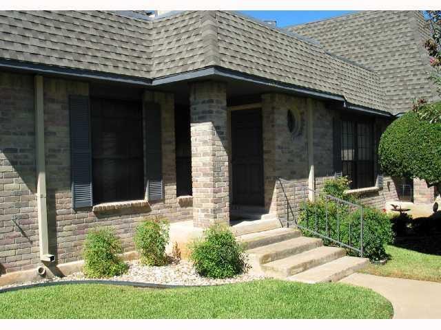 7162 Chimney Cors