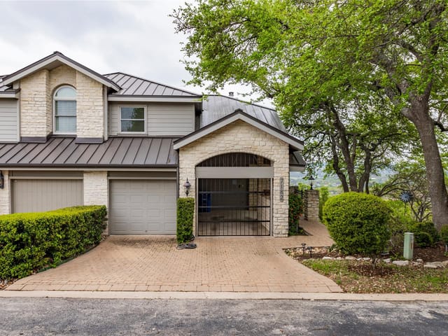 7182 Las Ventanas DR