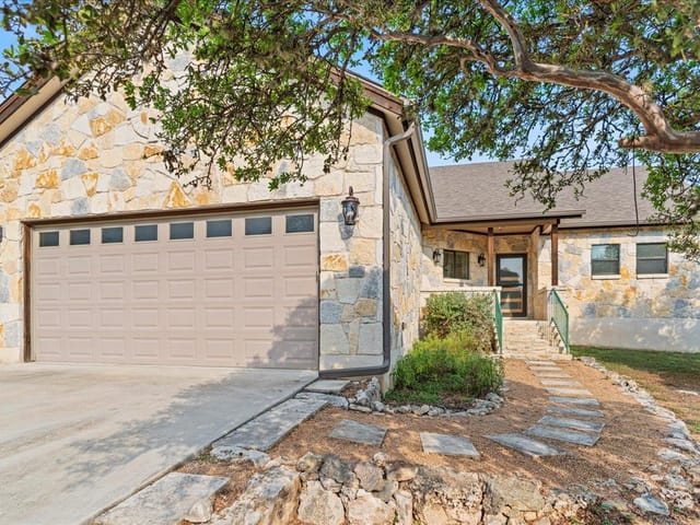 72 Augusta Dr