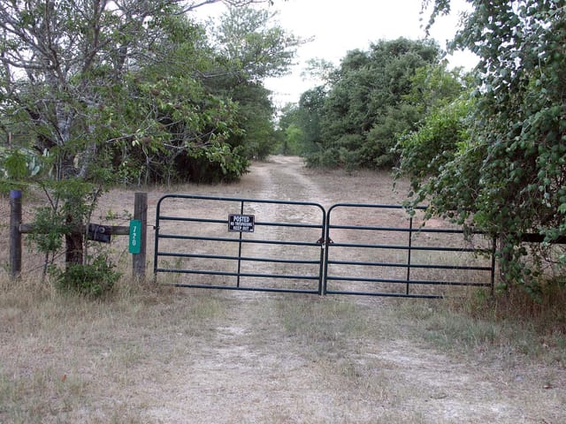 720 Green Acre Dr