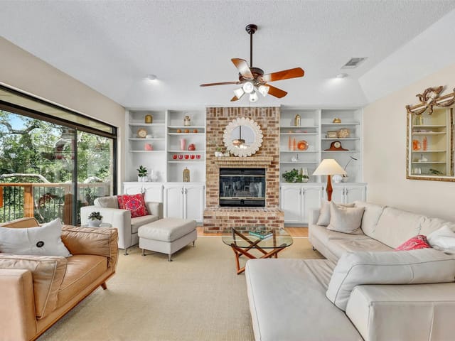 7200 Holly Fern Cv