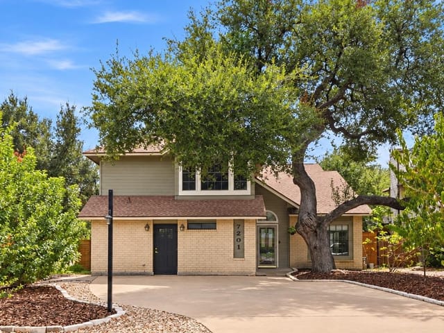7201 Boniface LN