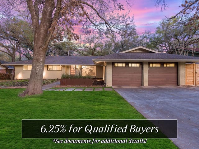 7203 Mesa Dr