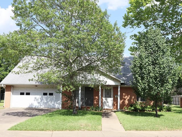 7205 Shoal Creek Blvd