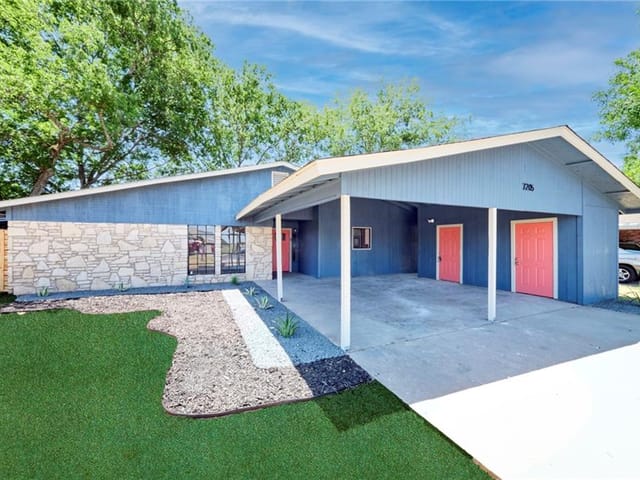 7205 Tumbleweed Dr