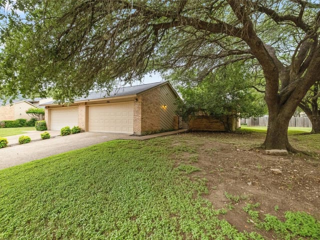 7205 Waldon Dr Unit #M-206