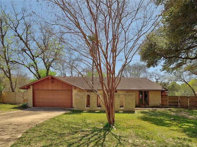 7206 Marywood Cir
