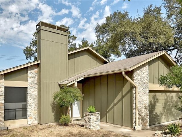 7206 Towering Oaks Dr