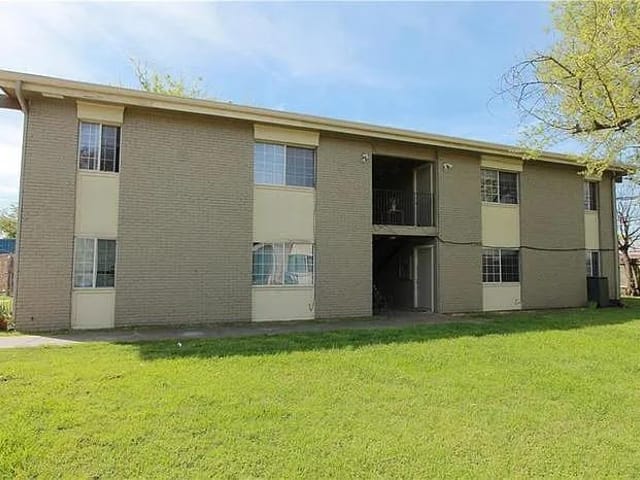 7206 Twin Crest DR Unit #201