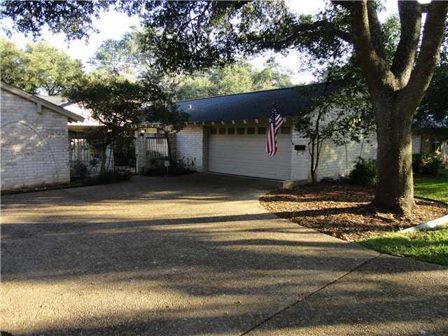 7209 Mesa Dr