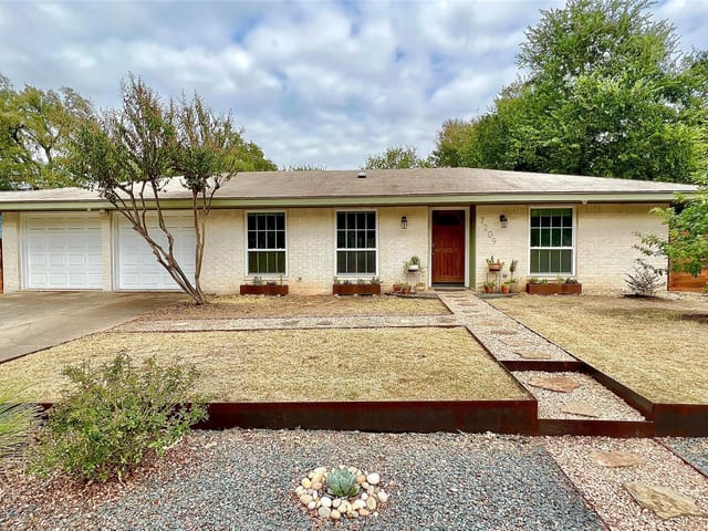 7209 Whispering Winds Dr