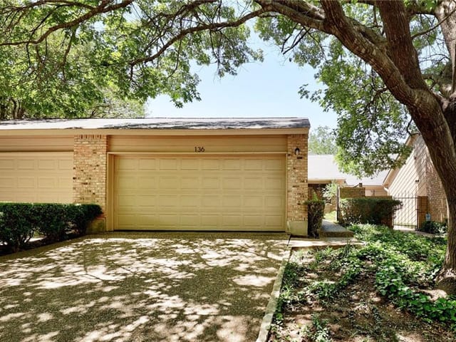 7211 Lakewood Dr Unit #K-136
