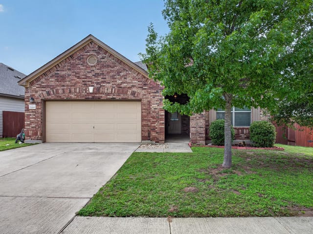 7220 Altidore Dr